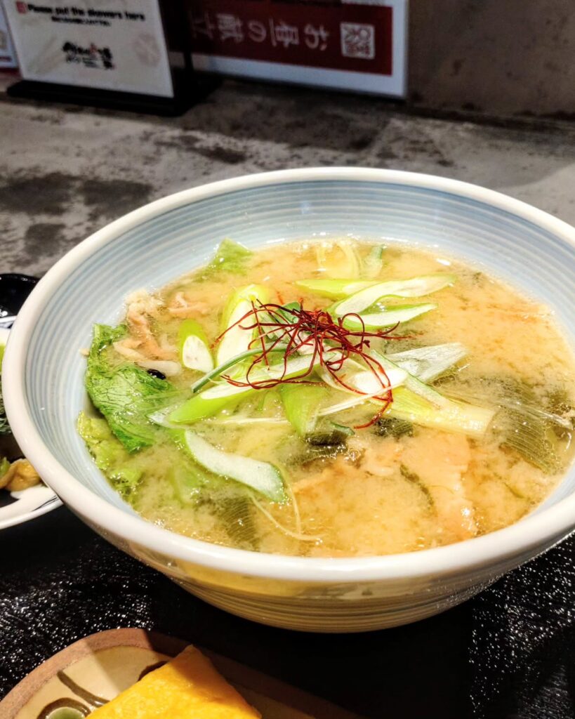 串焼 満天 六角編の豚汁