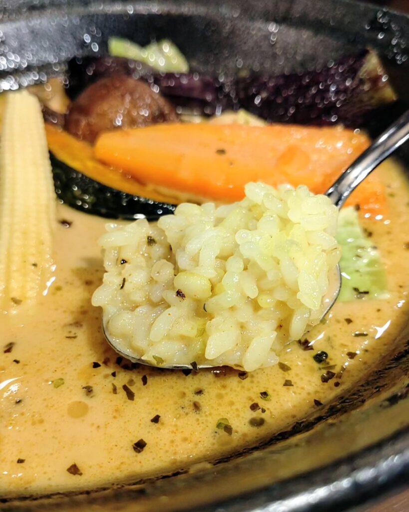 札幌スープカリーキング 京都新京極店の野菜カリーのライス