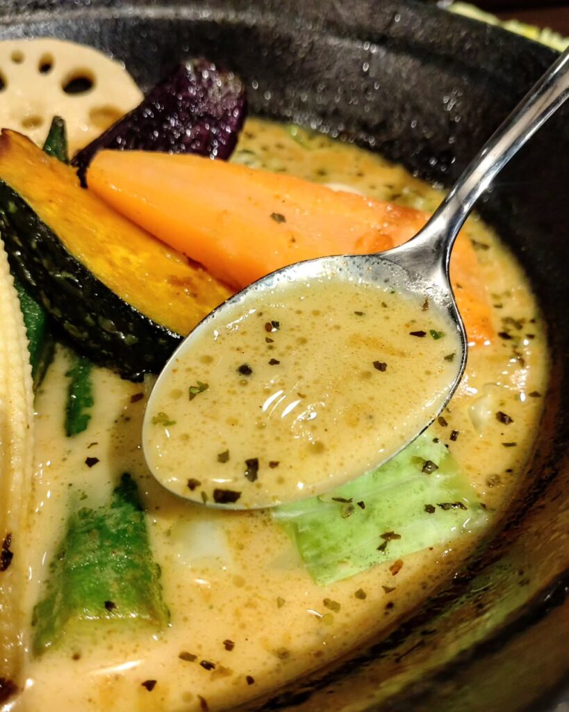 札幌スープカリーキング 京都新京極店の野菜カリーのルウ