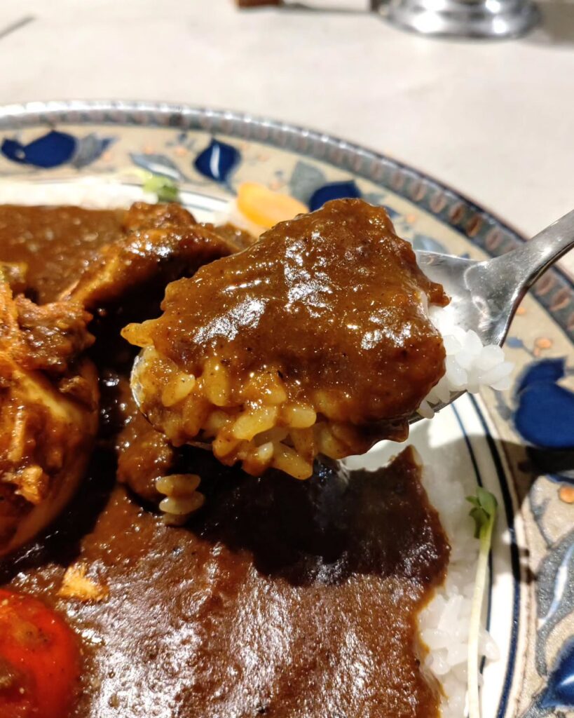 茄子おやじ 花レの濃厚欧風カレー