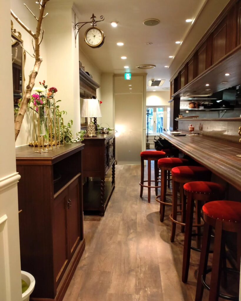 八百屋の嫁が作る momovege（モモベジ） 京都店の店内