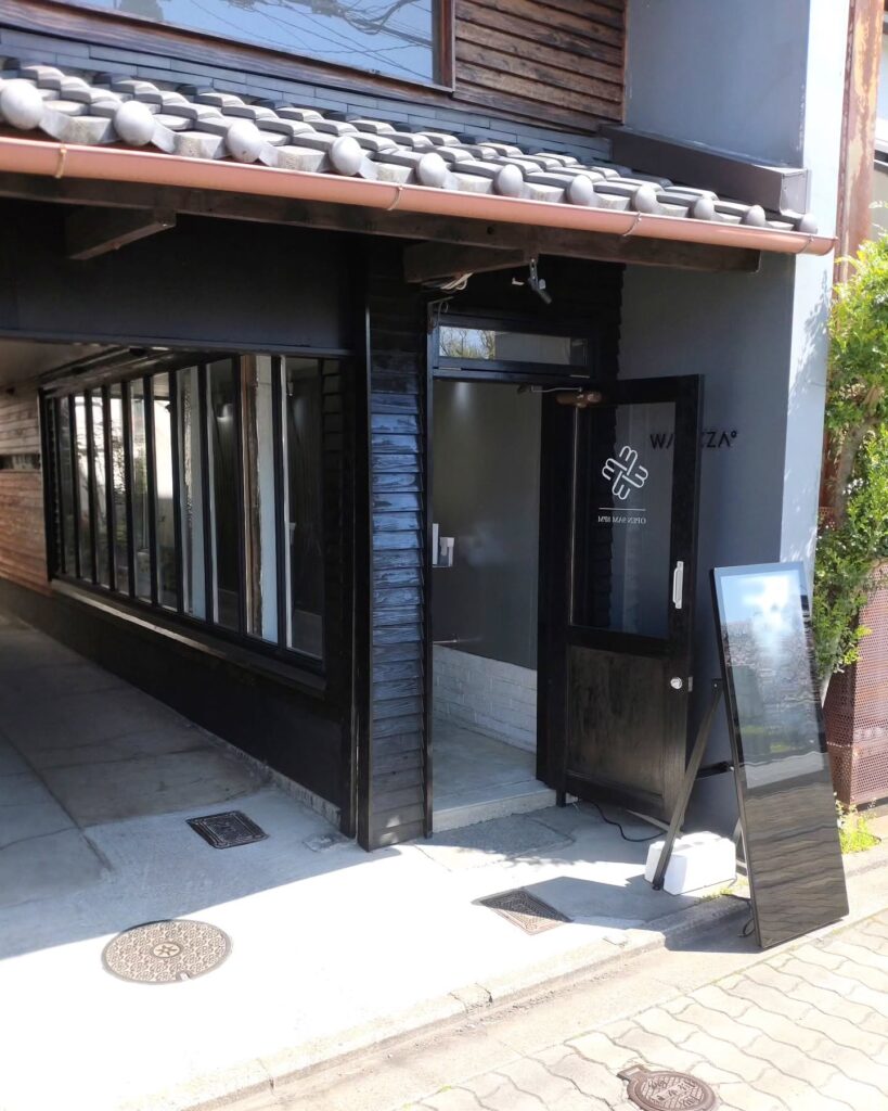 W/PIZZA°（ダブリューピザ）のお店の外観